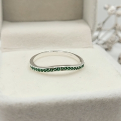 Anel Cravejado Ondulado Verde Prata 925 - PratasArcanjo