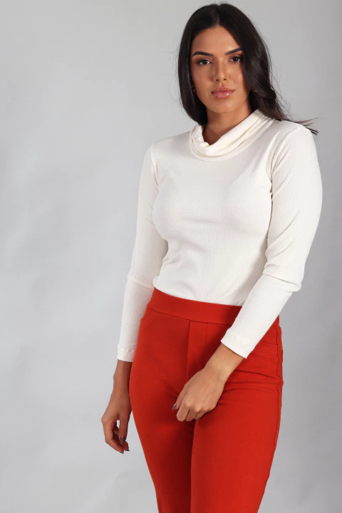 Blusa de gola alta Cusco