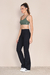 Calça reta com bolso Leave