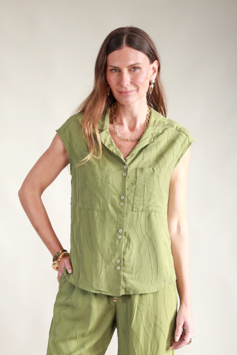 Camisa sem mangas - comprar online