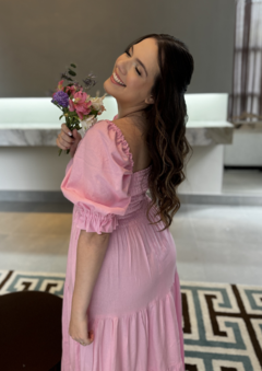 Vestido Luciana rosa na internet
