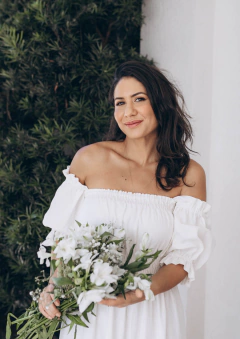 Vestido Malu branco na internet