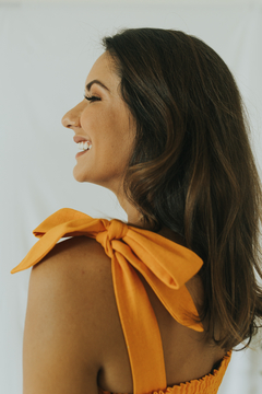 Vestido Amanda cor abóbora mostarda - loja online