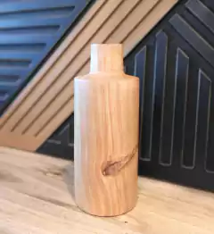 Jarrón/ Botellon minimalista en internet