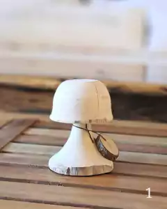 Escultura Honguito Madera - comprar online