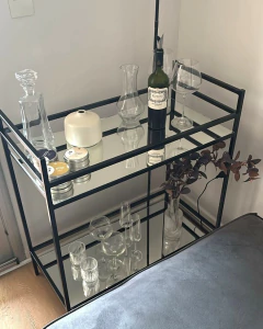 Mini Bar Rectangular de Hierro en internet