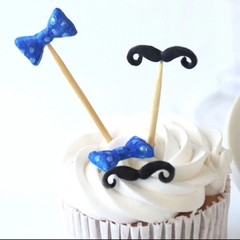 Molde bigotes, moños y corbatas en internet