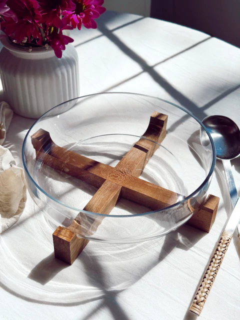 Fuente Bangkok SOUL 21cm Vidrio y Acacia - comprar online