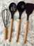 Espatula Silicona + Bambu NEGRO - comprar online
