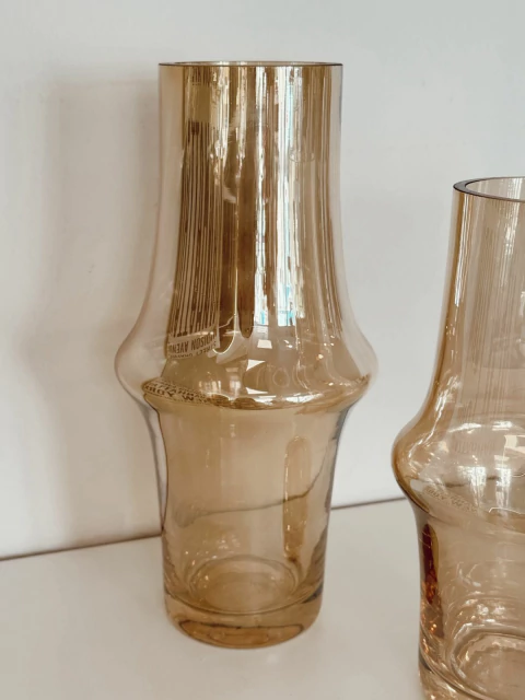 Florero Vidrio Ambar 30cm - comprar online