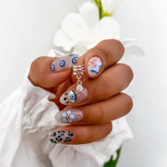 earcuff Lavinia con dije en internet