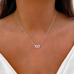 Collar Infinito en internet