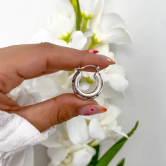 Argollas Laury en internet