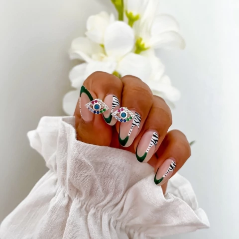 Pasantes Martina (par)