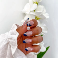 Argolla Kim (unidad) en internet