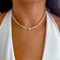 Chocker Carter white