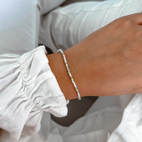 Pulsera malva