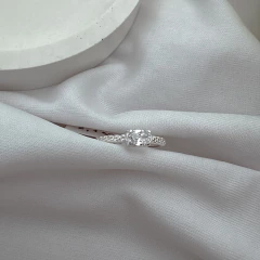 anillo anne en internet