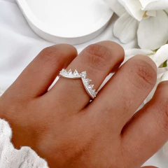 Anillo giennah en internet