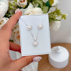 Conjunto Francesca (dije, aros y cadena)