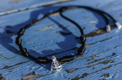 PULSEIRA 7 NÓS PRETA MEDALHA N. S. APARECIDA CRAVEJADA E PONTEIRA PRATA 925 na internet