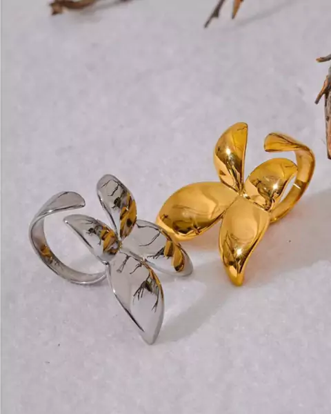 Anel Butterfly Essence - Banhado a Ouro 18K - comprar online