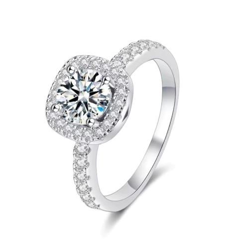 Anel Solitário de Prata com diamante Moissanite e zircônia - comprar online