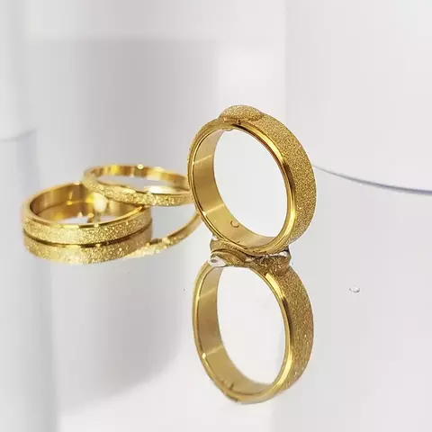 Anel Brisa Dourada - comprar online