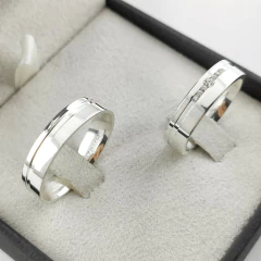 Aliança 5mm (c/ 7 zircônias e canal lateral) | PRATA 950 - comprar online