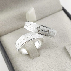 Aliança 6mm com batimentos cardíacos | PRATA 950 na internet