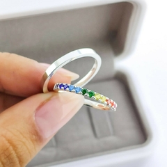Aliança 2mm c/ 14 pedras em zircônia (cravação colorida) | PRATA 950 - loja online