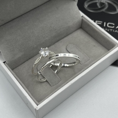 Aliança 2mm torcida (c/ 8 pedras em zircônia) | PRATA 950 - comprar online