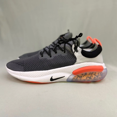 NIKE JOYRIDE