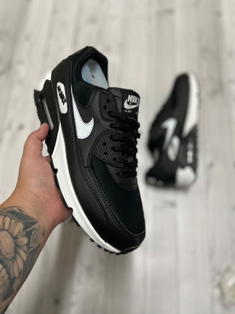 NIKE AIR MAX 90