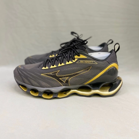 MIZUNO PROPHECY 11