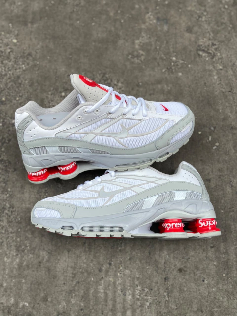 NIKE 4 MOLAS SUPREME