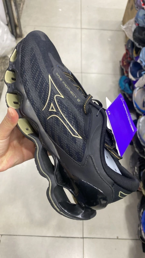 MIZUNO PROPHECY 12