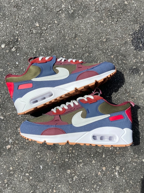 NIKE AIR MAX 90