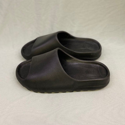 CHINELO YEEZY BOOST