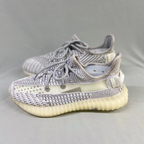 YEEZY BOOST 350