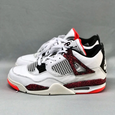 NIKE AIR JORDAN 4