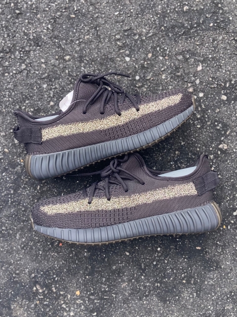 YEEZY BOOST 350