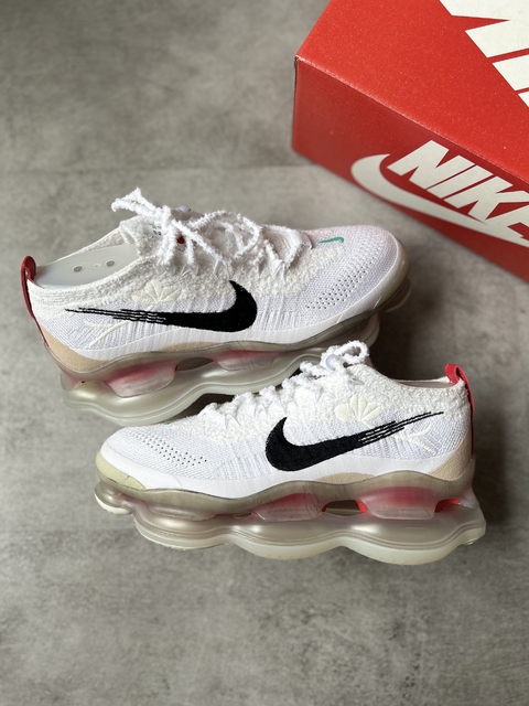 NIKE VAPOR MAX SCORPION