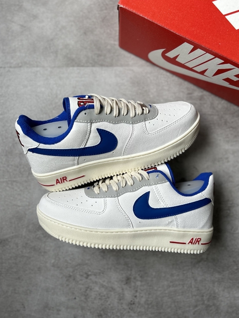 NIKE AIR FORCE