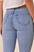 Imagem do Calça Flare Feminina Jeans Clara