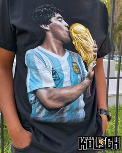 Remera Beso Eterno