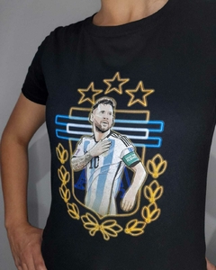 Remera Messi 3 estrellas (Version femenina) en internet