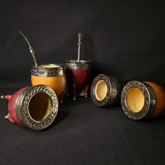 Mate Imperial línea Elegance Premier. Con bombillón - (copia) - Distinguida Tradición | Marroquinería y Platería Criolla | Regalos exclusivos | San Rafael Mendoza