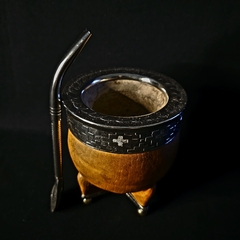 Mate Imperial línea PREMIER con cuero repujado. Incluye bombillón cincelado. - tienda online
