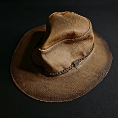 Sombreros de cuero original. - (copia)